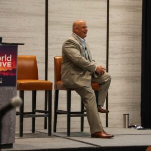 Stephen Simmons presenting at T&D World Live